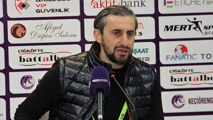Serkan Özbalta: 'Gol yemeden temiz bir galibiyet aldık'