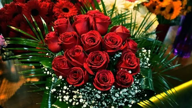 Sevgililer Günü'nde 3 milyon gül satılması bekleniyor