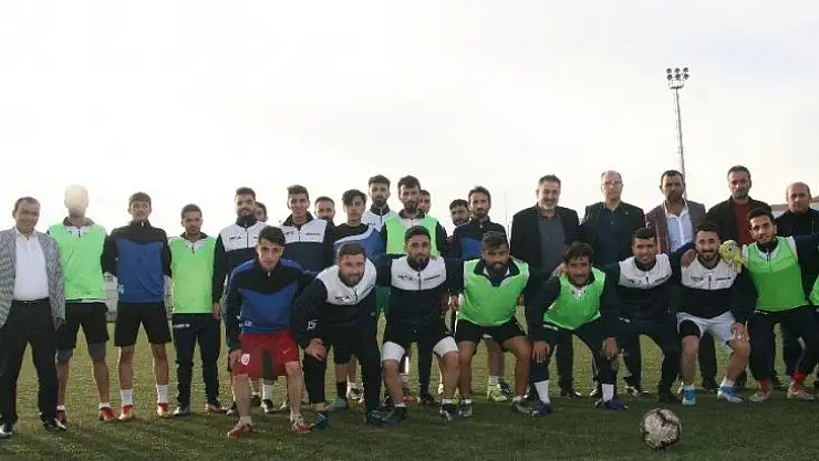 Silvan Emniyet Müdürü Aral'dan sporculara ziyaret