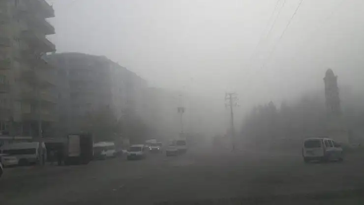 Silvan'ı sis kapladı