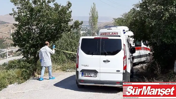 Sinirlenen baba çocuğunun yanında karısını öldürdü