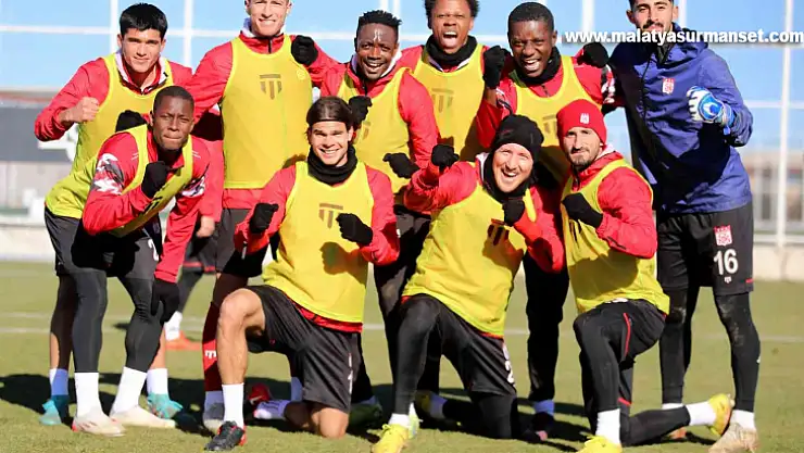 Sivasspor'da neşeli idman