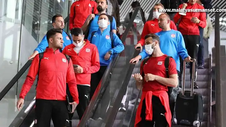 Sivasspor kafilesi İstanbul'da