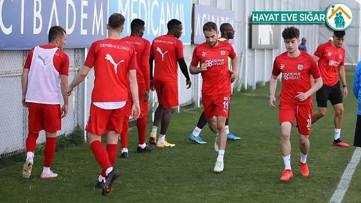 Sivasspor, Kasımpaşa maçının taktiğini çalıştı