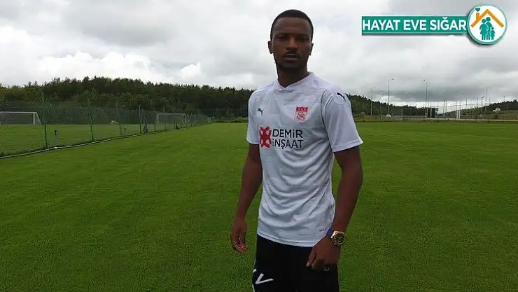 Sivasspor, Kayode ile yeniden anlaştı