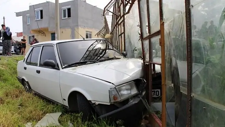 Sokağa çıkması yasak genç, polisten kaçmaya çalışırken kaza yaptı