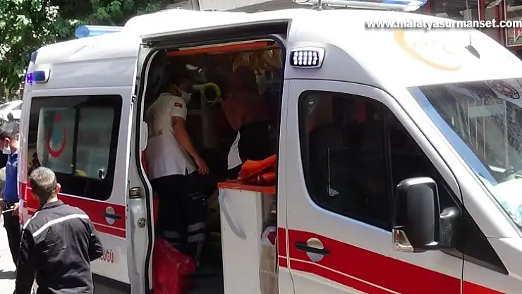 Sokak ortasında silahlı kavga: 1 yaralı