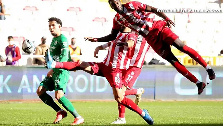 Spor Toto Süper Lig: D.G. Sivasspor: 0 - GZT Giresunspor: 0