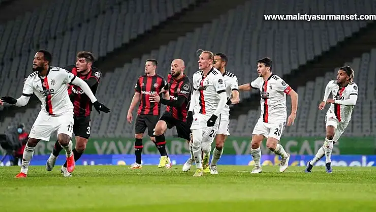 Spor Toto Süper Lig: Fatih Karagümrük: 0 - Beşiktaş: 1