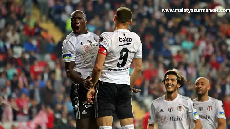 Spor Toto Süper Lig: FTA Antalyaspor: 1 - Beşiktaş: 3