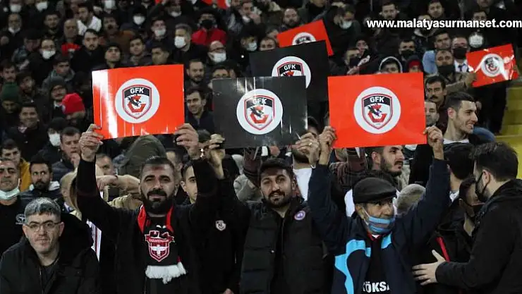 Spor Toto Süper Lig: Gaziantep : 1- Fenerbahçe: 0 (Maç devam ediyor)