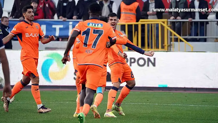 Spor Toto Süper Lig: Kasımpaşa: 1 - Medipol Başakşehir: 3