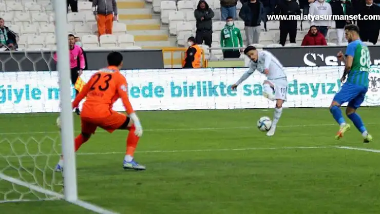 Spor Toto Süper Lig: Konyaspor: 3 - Çaykur Rizespor: 0