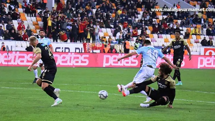 Yeni Malatyaspor 1 Medipol Başakşehir 3