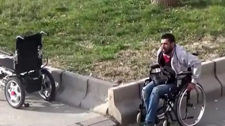 Su satarak akülü sandalye almak isteyen gence sürpriz