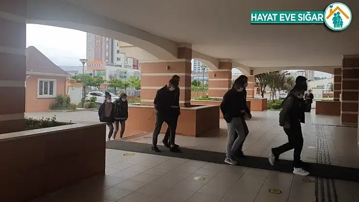 Suç örgütlerine yönelik operasyonda 2 kişi tutuklandı