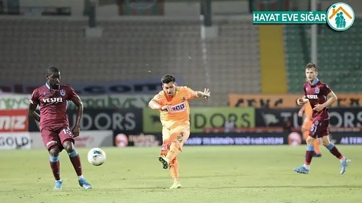 Süper Lig  Aytemiz Alanyaspor 2  Trabzonspor 2 