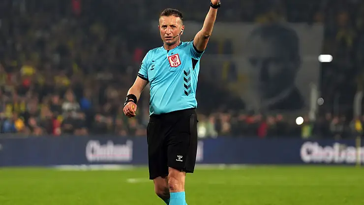 Süper Lig'de son 3 sezonda en çok derbi yöneten hakem Yasin Kol