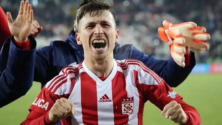 Süper Lig: D.G. Sivasspor: 1 - A. Alanyaspor: 0 