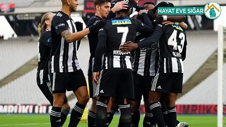 Süper Lig: Fatih Karagümrük: 1 - Beşiktaş: 4