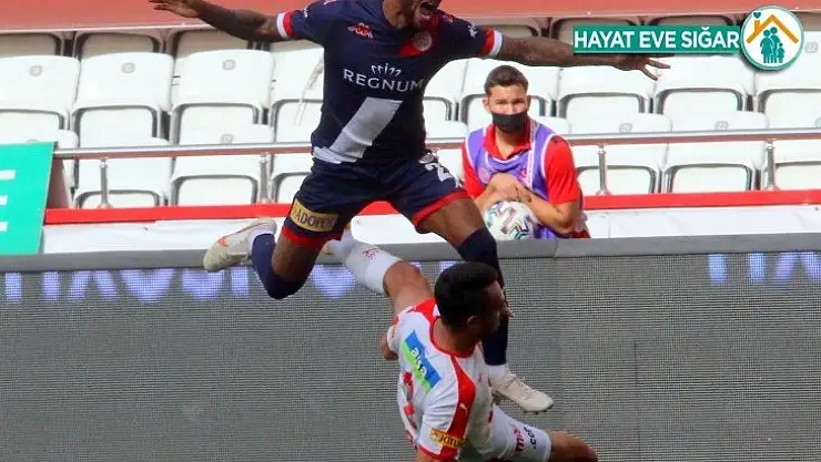 Süper Lig: FT Antalyaspor: 2 - Göztepe: 3