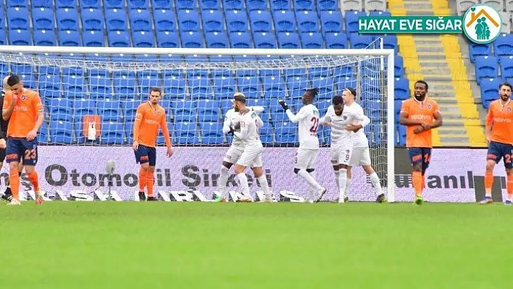 Süper Lig: Medipol Başakşehir: 1 - Hatayspor: 5