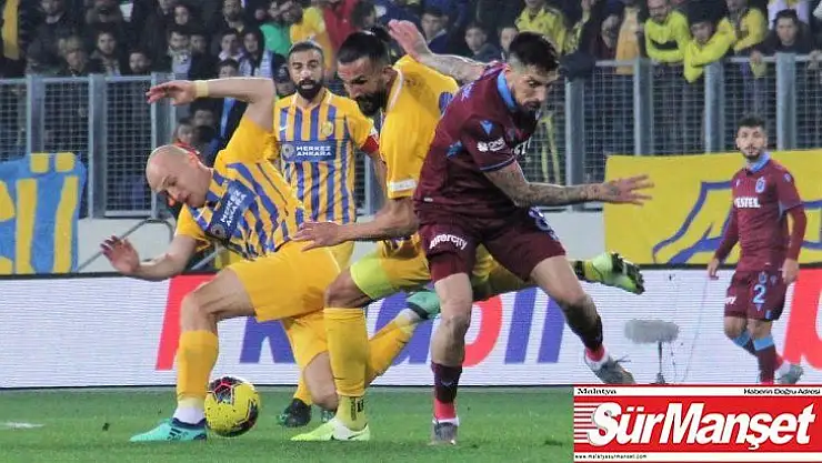 Süper Lig: MKE Ankaragücü: 0 - Trabzonspor: 1 (İlk yarı)