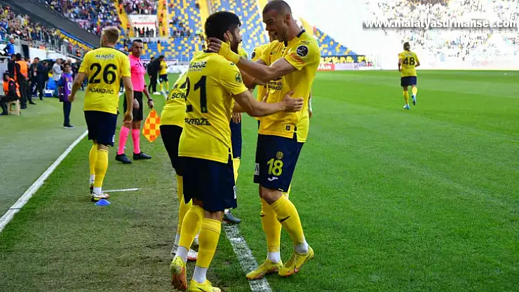 Süper Toto Süper Lig: MKE Ankaragücü: 4 - A. Hatayspor: 1