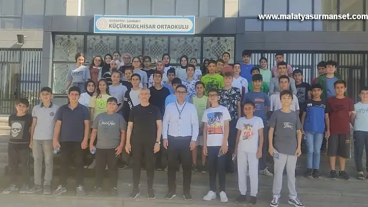 Tahmazoğlu'ndan LGS sınavına giren öğrencilere kumanya sürprizi