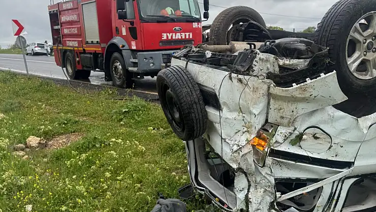 Takla Atan Otomobilde 4 Kişi Yaralandı