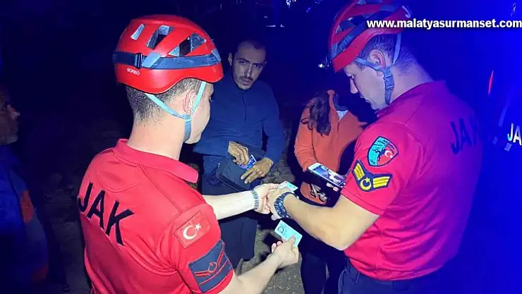 Tarihi Likya Yolu'nda kaybolan çift bulundu