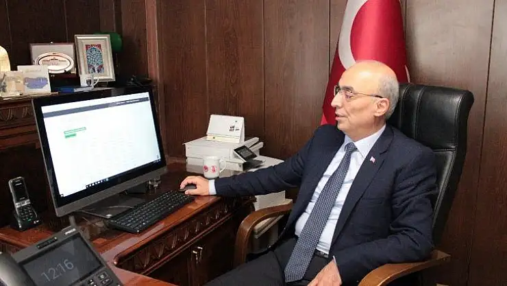 TDK Başkanı Gülsevin, taşınabilir cihazlar için 'Türkçe Sözlük' uygulamasının kullanıcıların hizmetine sunulduğunu duyurdu