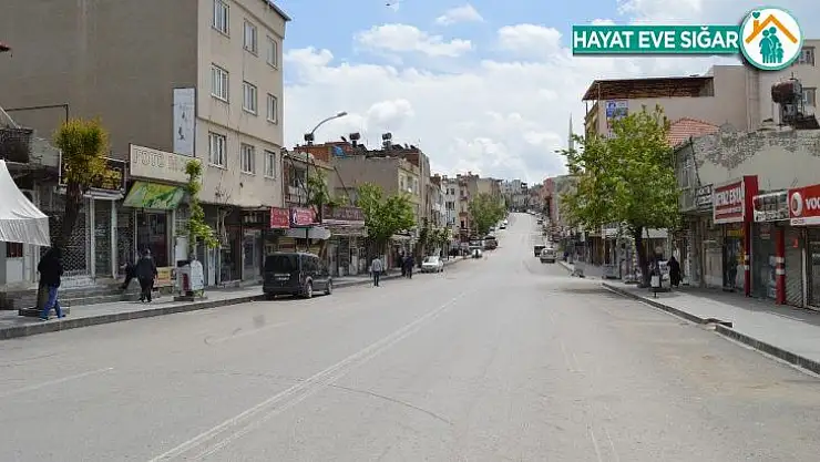 Tedbirler sonrası Besni'de sessizlik hakim oldu