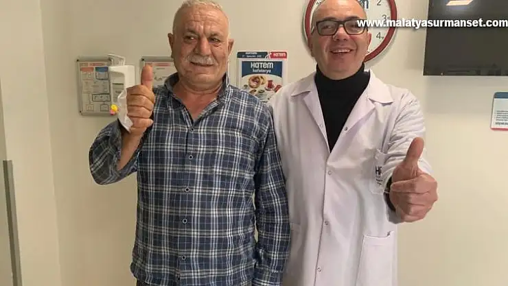 Tekerlekli sandalye ile geldi yürüyerek çıktı