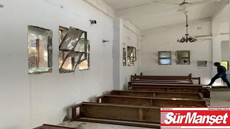 Tel Abyad'da Ermeni kilisesi temizlenerek camları yenilendi