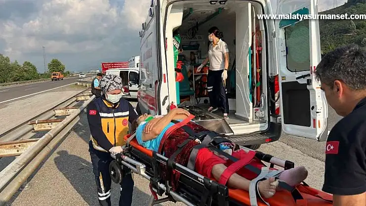 TEM Otoyolu'nda kaza: 3 yaralı