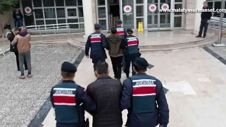 Terör Örgütü DEAŞ'a para gönderen yabancı uyruklu 4 kişi yakalandı