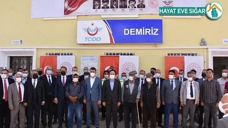 Terör örgütü PKK'nın şehit ettiği 6 TCDD personeli ile 2 sivil vatandaş anıldı