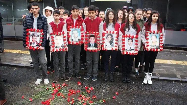 Terör saldırısının üzerinden 12 yıl geçti, acısı hala dinmedi