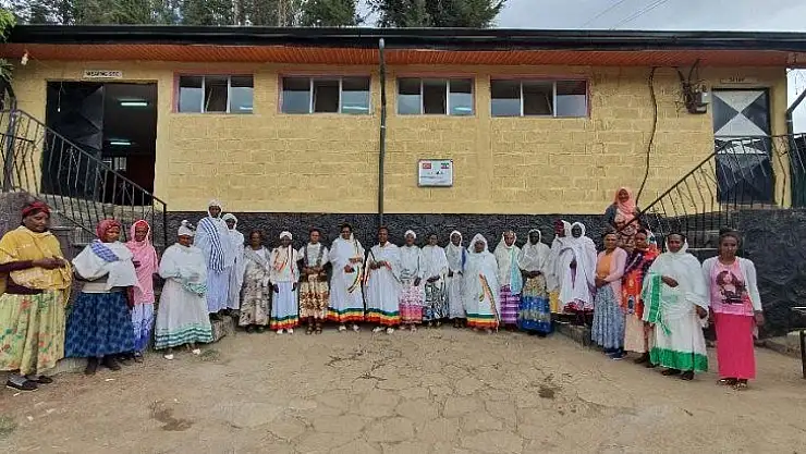 TİKA'dan Etiyopya'da Odun Taşıyan Kadınlar Derneğine destek