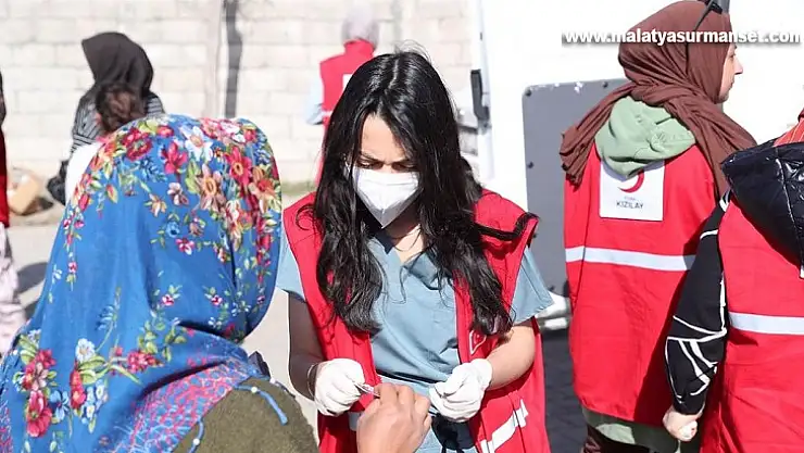Tıp Bayramında Kızılay Hekimleri Afet Bölgesinde