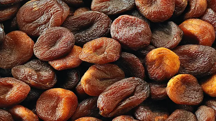TMO'dan Üreticiye Destek Kuru Kayısı İçin Taban Fiyat Açıklandı