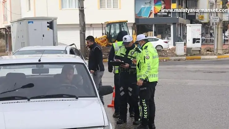 Trafik denetimleri sürüyor