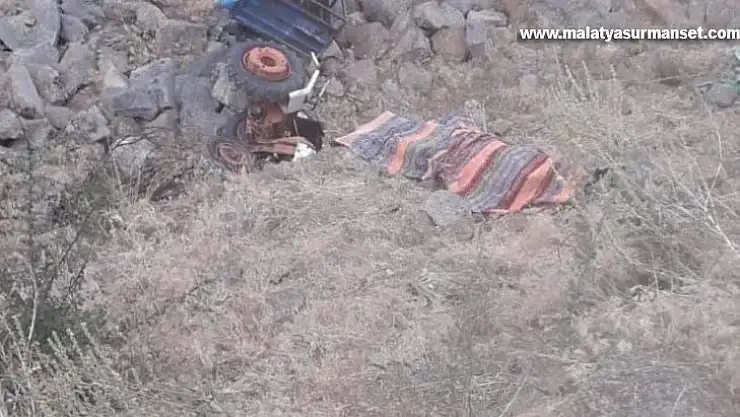 Traktör uçuruma yuvarlandı: 1 ölü