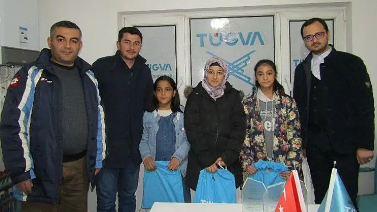 TÜGVA çizimlerle 40 hadis resim yarışması sonuçlandı