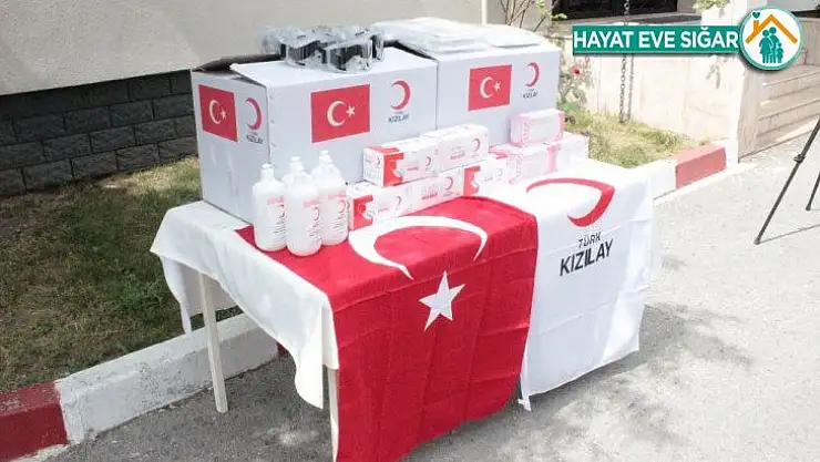 Türk Kızılay'dan Dağıstan'a 1 tır yardım malzemesi