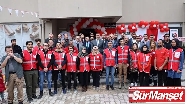 Türk Kızılay'ından ihtiyaç sahipleri için Elazığ'da 'Mağaza'
