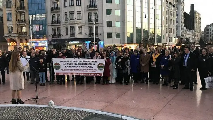 Türk tarihinin ilk kadın mitinginin yüzüncü yılı Taksim'de kutlandı