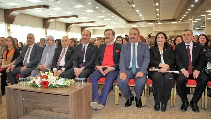 Türkiye'nin girişimci kadınları Şanlıurfa'da buluştu