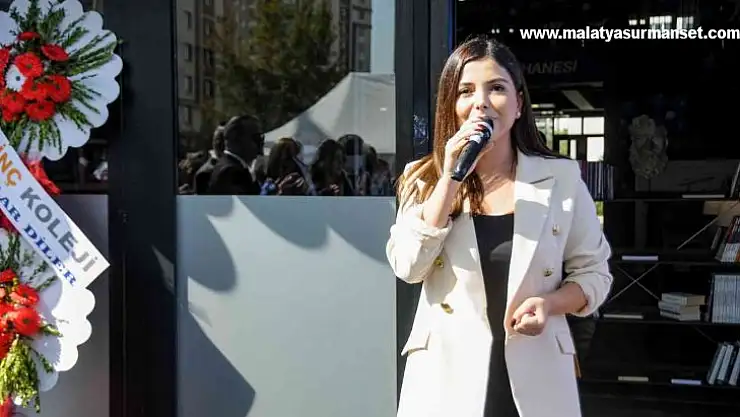 Türkiye'nin Uğur'undan yeni nesil kütüphane